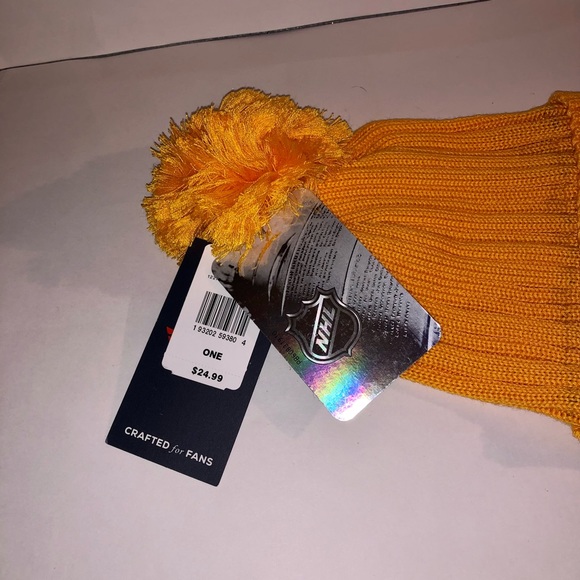 NEW Nashville Predators Hat Beanie NHL Knit Pom - Picture 3 of 3